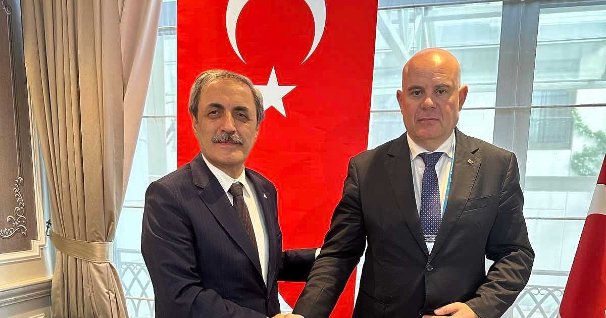 Главният прокурор Иван Гешев се появи на първи снимки след