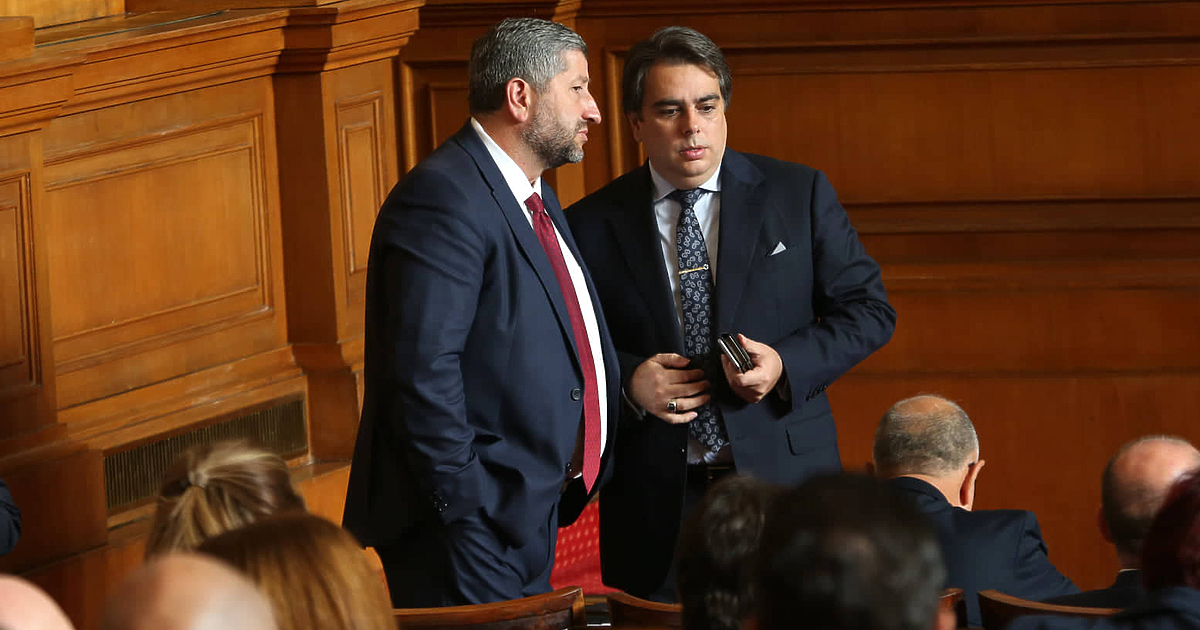 Имаме дълбоко различие как да се управлява държавата... Ако се