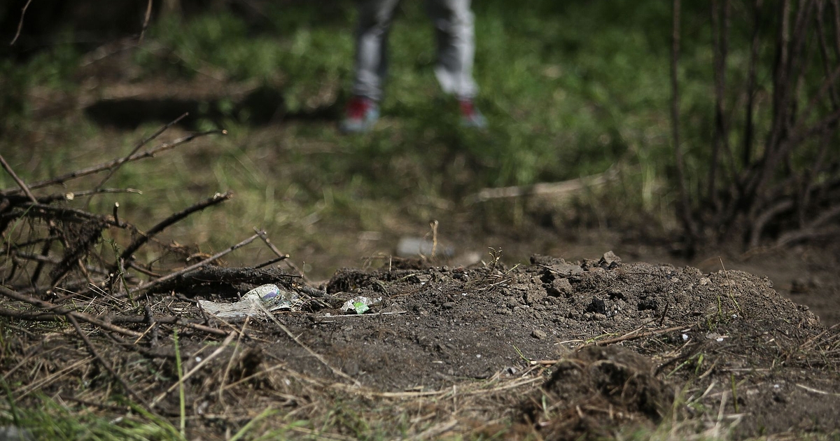 Това взривно устройство е поставено на метър, метър и нещо