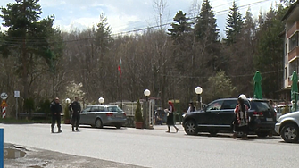 В 11 45 часа взривно устройство избухна на пътя Самоков Ковачевци пред