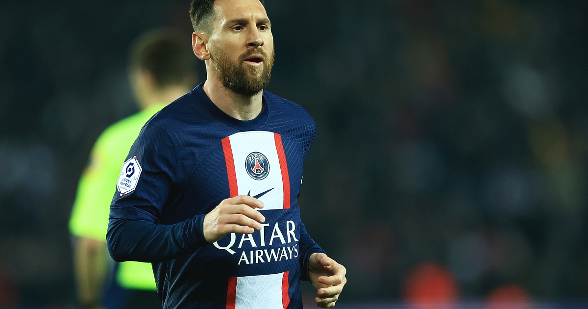 Лионел Меси е отстранен от Пари Сен Жермен за две