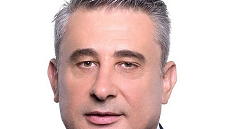 С 39 гласа за един против и шестима въздържали се