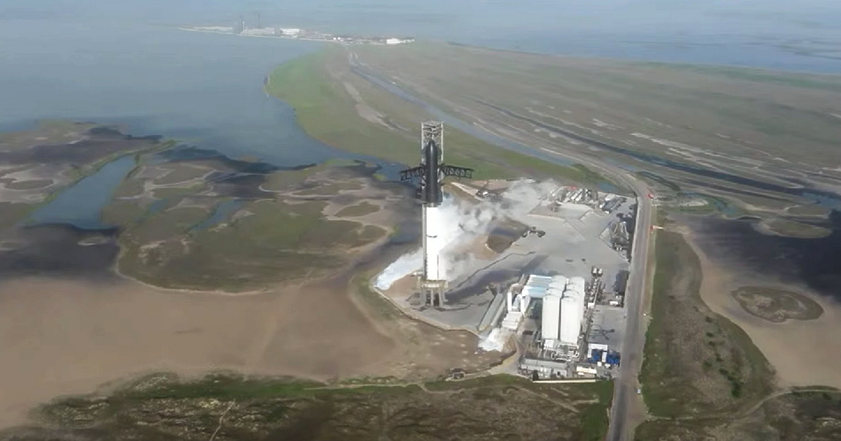 Новата ракета Starship на SpaceX, която се очаква да заведе