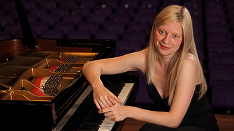 В каквито и евроатлантически алианси да членуваме и колкото и