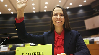 „Политико“: Спрягат Ева Майдел за еврокомисар