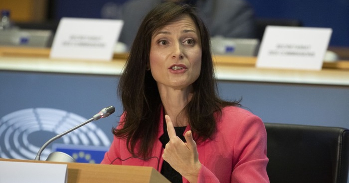 Съсипаха се да повтарят, че всесилният Борисов изиграл ПП/ДБ, накарал