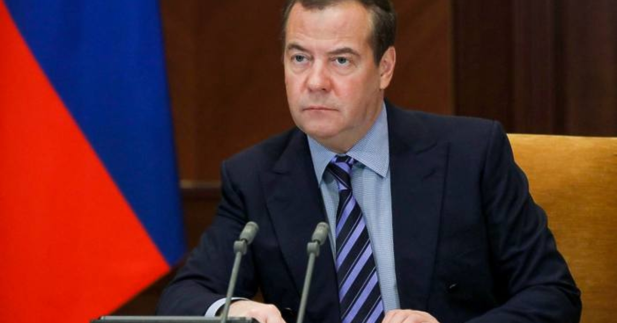 Бившият руски президент Дмитрий Медведев поиска от САЩ компенсации за