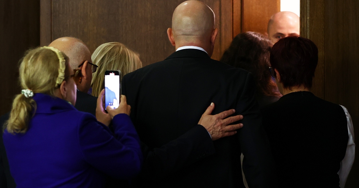 Те/Той надвиха Гешев.Главният прокурор – българин и мъж, може и