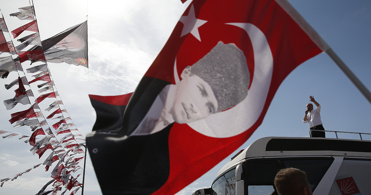 Избори в Турция. Президентът Реджеп Ердоган се изправи срещу най-голямото