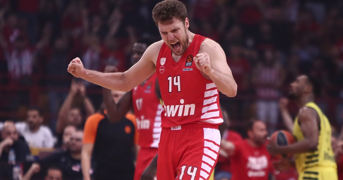 Александър Везенков бе определен за най-добър реализатор на баскетболната Евролига