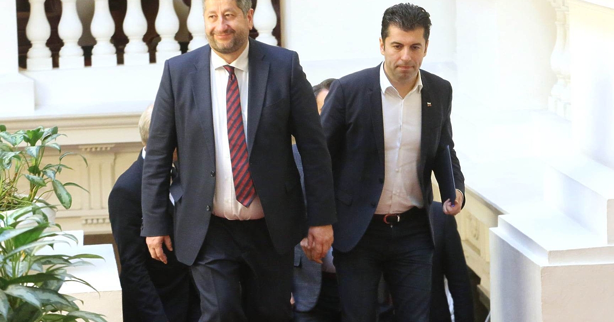 Въпросът не е един да бъде сменен с друг. Въпросът