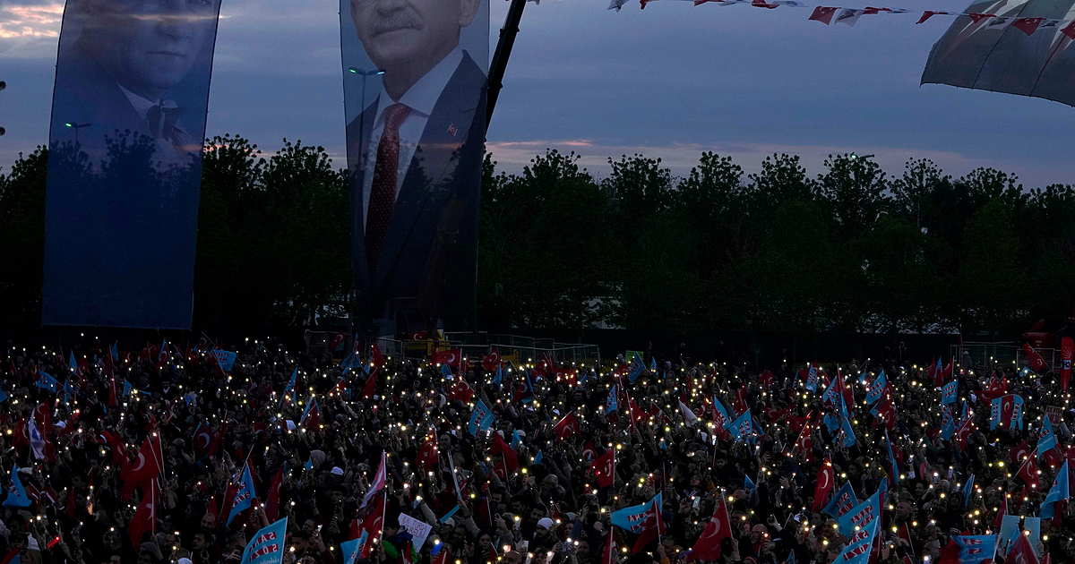 Многохиляден митинг в подкрепа на Кемал Калъчдароглу - опозиционният лидер,