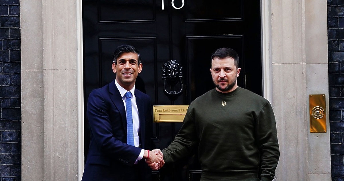 Великобритания ще предостави на Украйна стотици дронове с обсег над