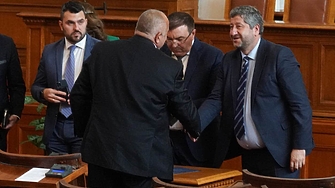 Прокурорските трудови колективи търсят правилната посока едната седмица една