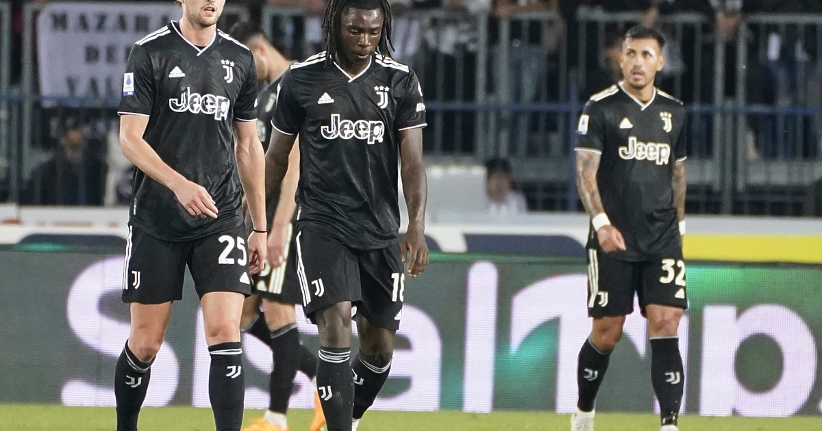 Ювентус бе наказан с отнемане на 10 точки от актива
