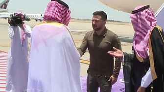Президентът на Украйна Володимир Зеленски кацна днес в Джеда Саудитска