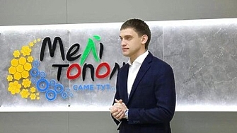 Руснаците напълниха яма с четири камиона трупове на свои военни