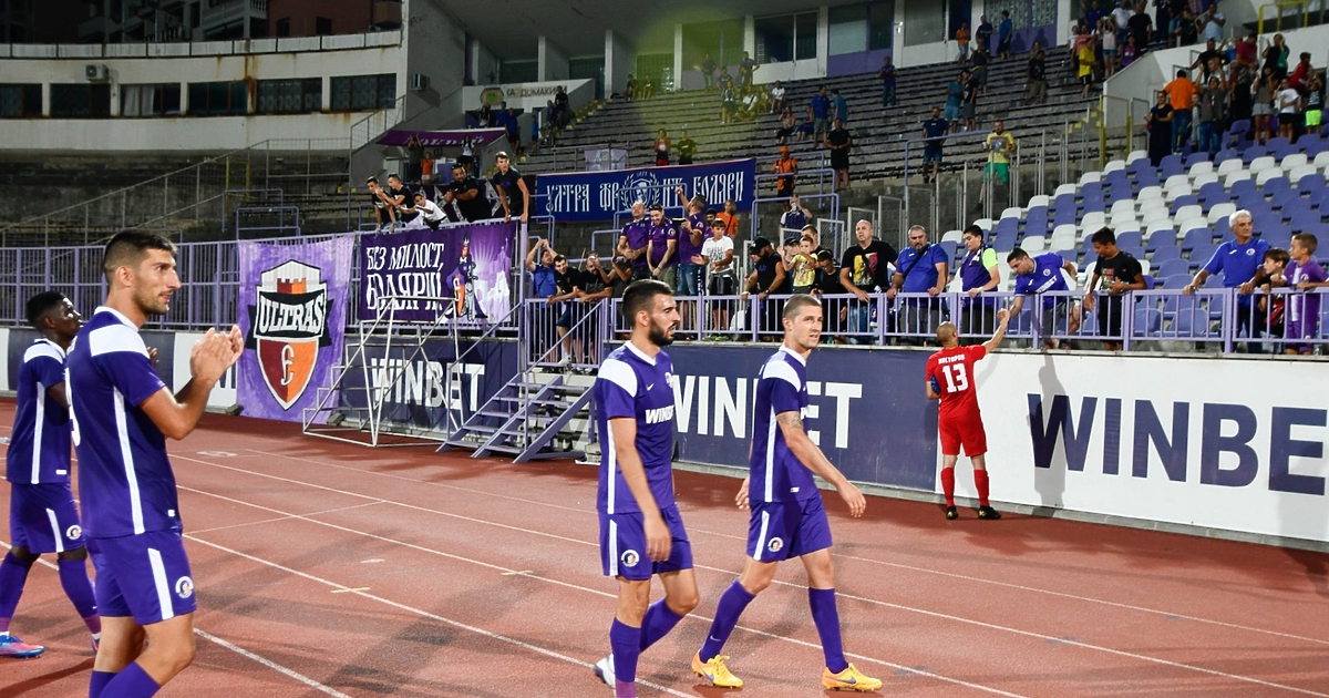 Етър (Велико Търново) се завърна в Първа лига два кръга