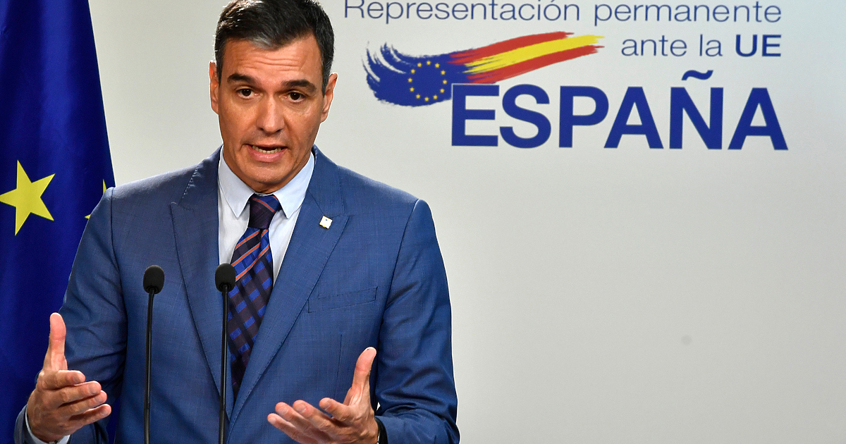 Испанският премиер Педро Санчес насрочи предсрочни парламентарни избори на 23