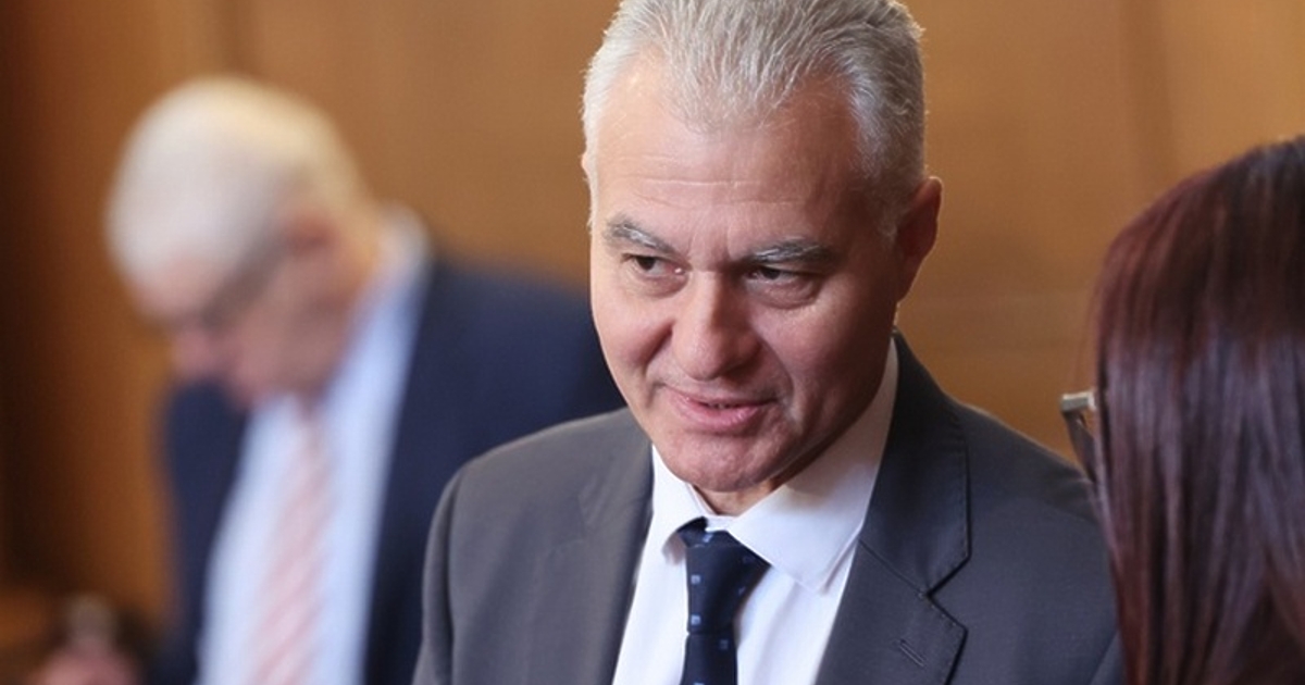 Съветник на български премиер е съгласувал българските позиции с гражданин