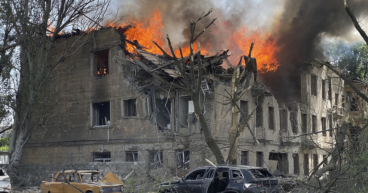 Експлозии разтърсиха украинската столица Киев при руско среднощно нападение, заяви