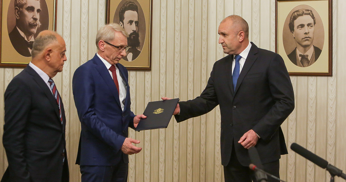 Нищо не е договорено, докато всичко не е договорено се