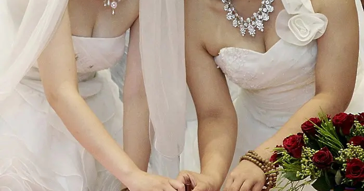 Естонският парламент гласува днес закон, позволяващ на хората от един