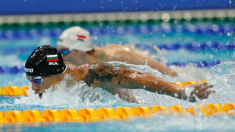 Антъни Иванов участва на Държавното първенство по плуване на басейн