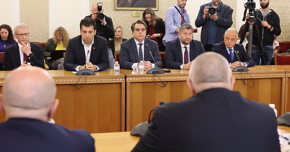 Като няма коалиция - така ще е. Така лидерът на