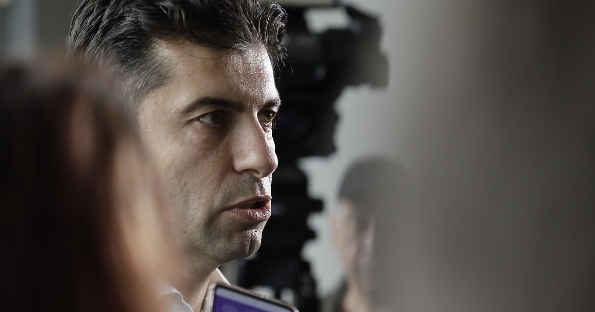 Проектът за конституционни промени е на финален етап и ще