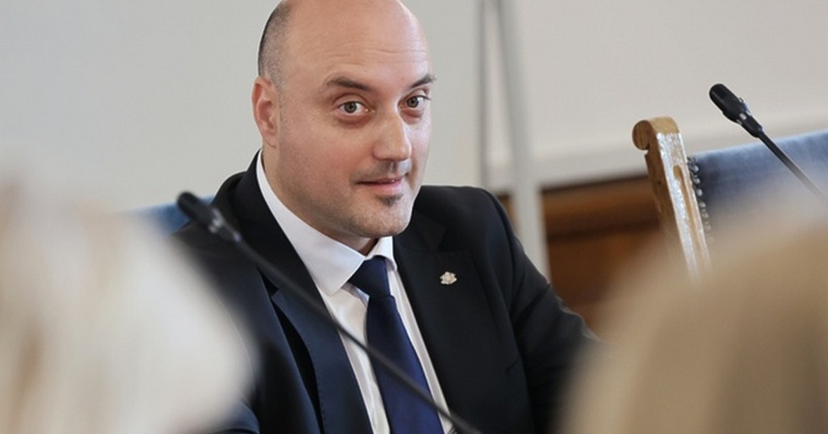 Възраждане за пореден път се изяви като патерица на ГЕРБ