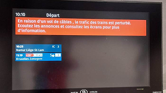 Кражба на 1 км кабели спря влакове в Белгия