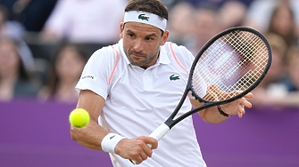 След много грешки и пропуснати шансове Григор Димитров загуби от