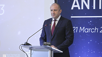 Голям спад в рейтинга на президента Румен Радев И ГЕРБ