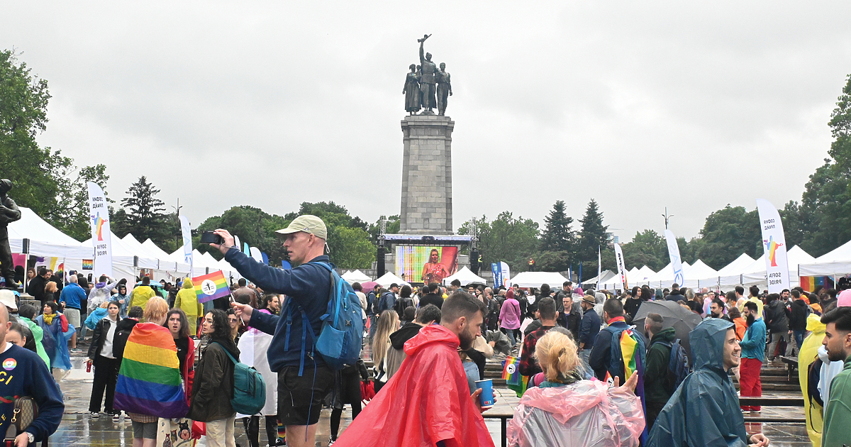 Хиляди отново се събират в центъра на София за концерт