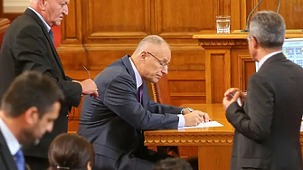 Парламентарната група на ПП ДБ се срещнала с управителя на БНБ