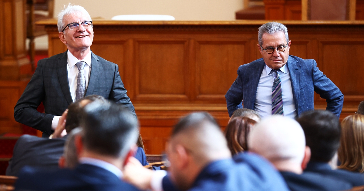 ДПС не участва във властта, няма постове и подкрепя правителство