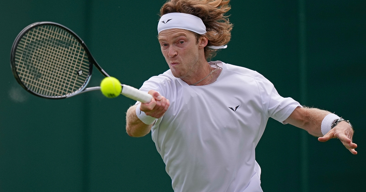 Андрей Рубльов е на мнение, че организаторите на Уимбълдън са