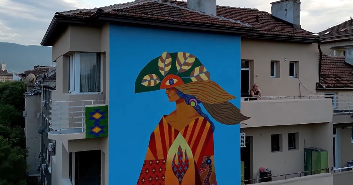 Първия стенопис на жилищна сграда в центъра на София, изработен