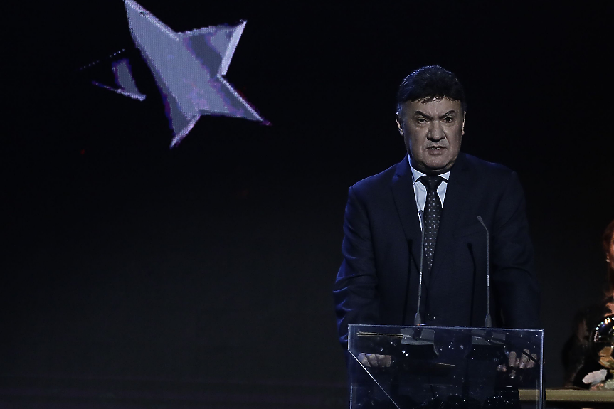 УЕФА повери Футболната си комисия на Борислав Михайлов