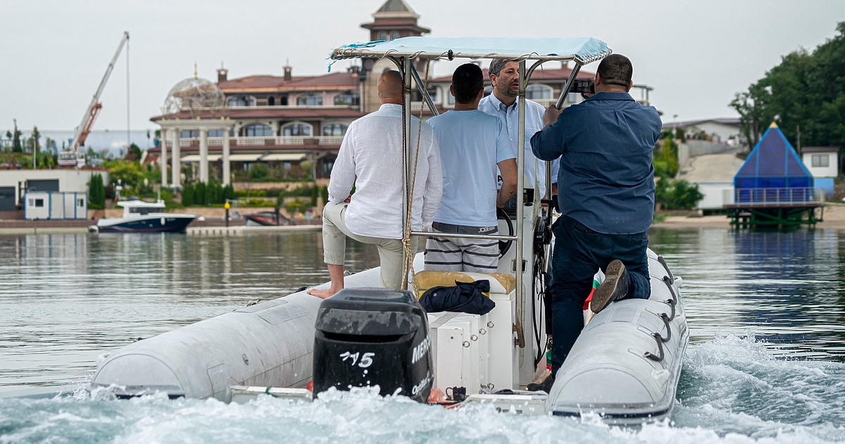 Днес са точно три години откакто със събраните на Росенец