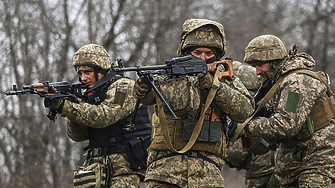 Украинските войски продължават да отвоюват контролирани от Русия райони в
