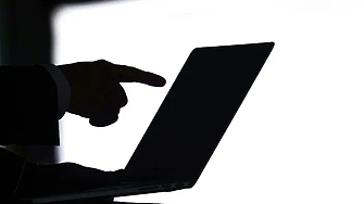 Шефът няма да има право да търси работника в почивните