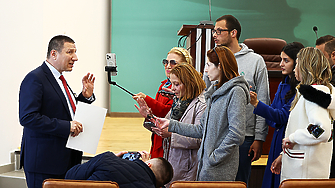 Министърът на правосъдието Атанас Славов оспори пред петчленен състав на