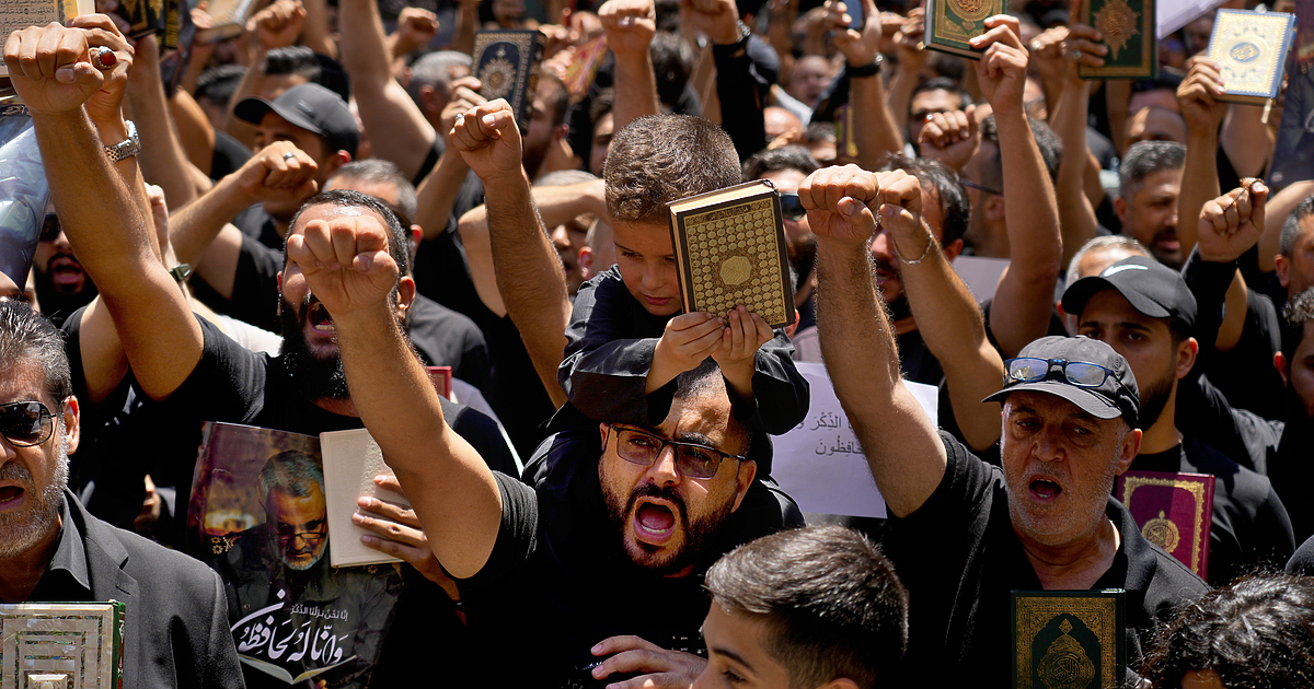 Шведската полиция разреши протест пред сградата на парламента в Стокхолм