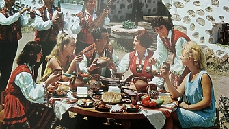 Албена Шкодрова е автор на популярната книга Соц гурме която