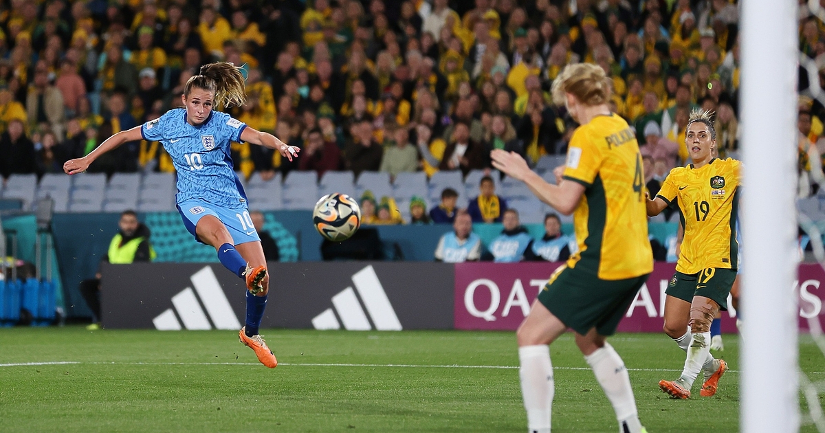 Англия и Испания ще спорят на финала на Световното по