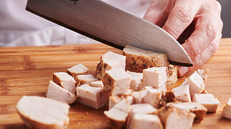 По принцип всяко лято цените на месото скачат Това каза министърът