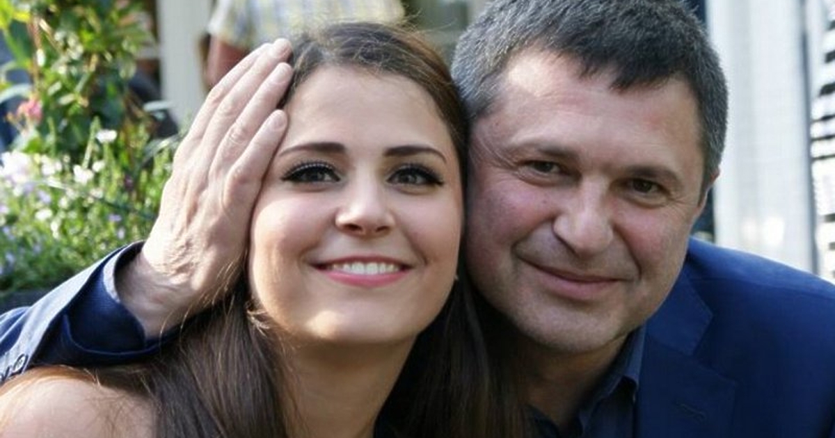 Когато приживе си се превърнал в народен любимец, посмъртно неизбежно