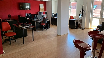 Мъжете заемат 63 5 на сто от ръководните длъжности на високо